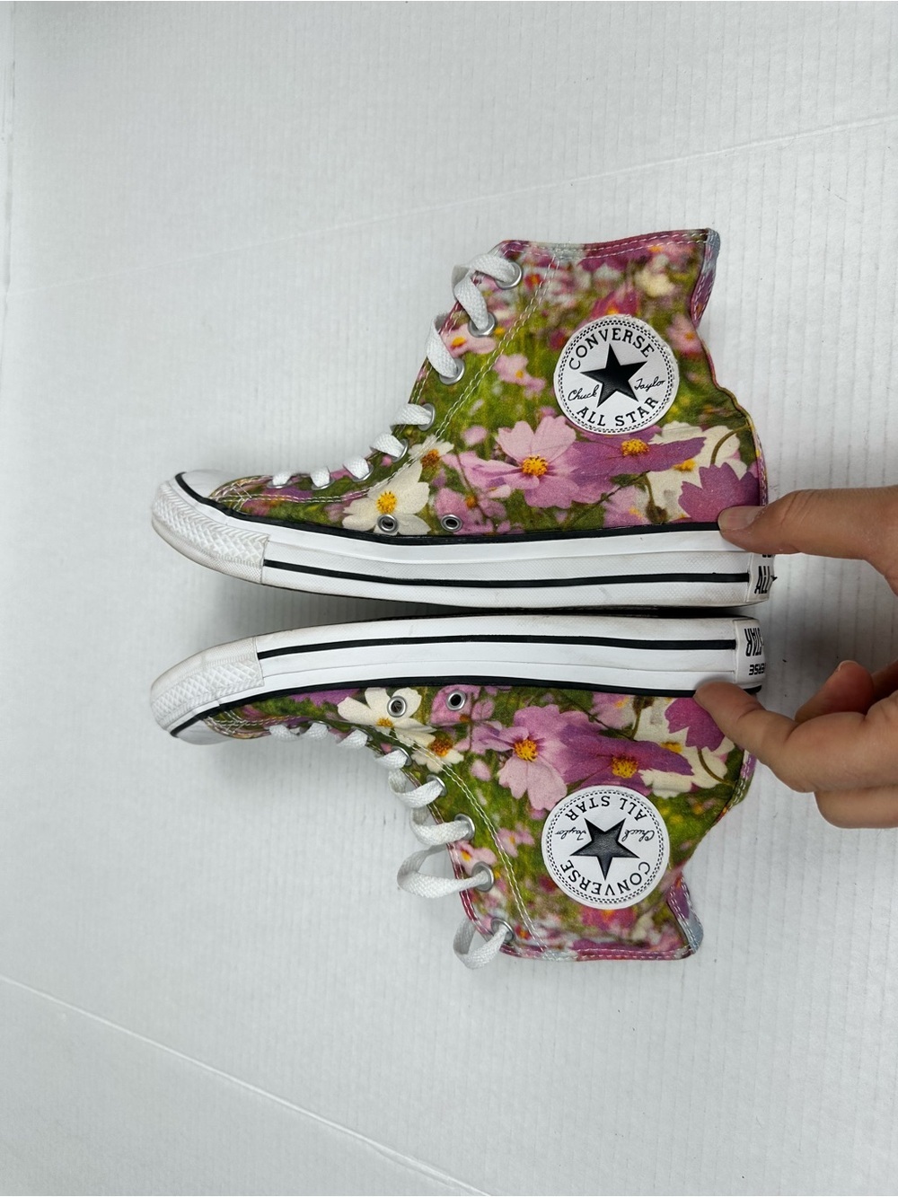 Converse All-Star Chuck Taylors Floral Sz Men 8.0 Women 10 High Top Shoe 150186F - Picture 5 of 14